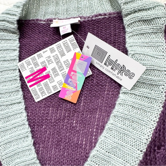 LuLaRoe Lucille Cable Knit Oversized Cardigan M Sweater Preppy Academia Cozy NEW - Picture 7 of 12